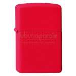 Bricheta marca Zippo originala de culoarea rosie reincarcabila cu benzina model Red Matte